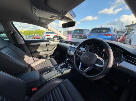 2022 Volkswagen Passat - photo 23