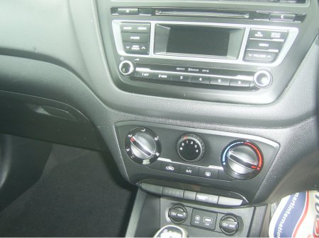 2015 Hyundai i20 - photo 8