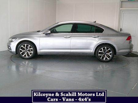 2022 Volkswagen Passat - photo 4