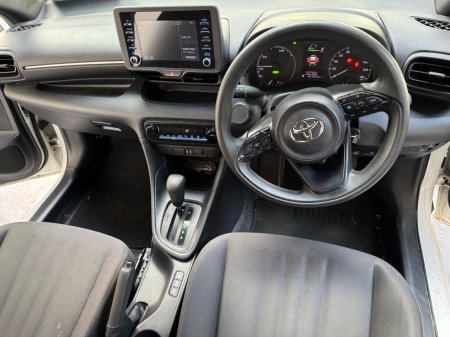 2023 Toyota Yaris - photo 7