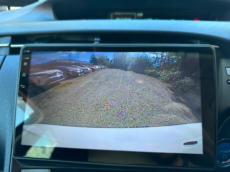 2015 Toyota Prius - photo 4