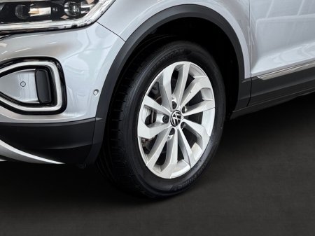 2023 Volkswagen T-Roc - photo 10