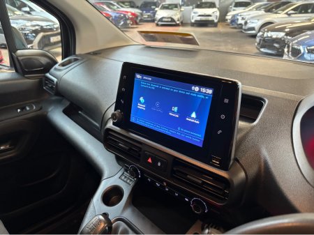 2020 Peugeot Partner - photo 4