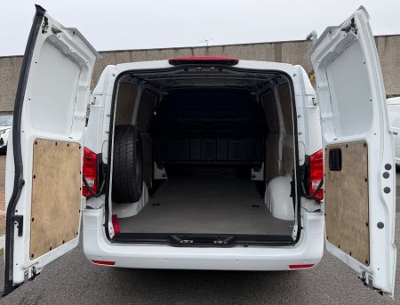 2021 Mercedes-Benz Vito - photo 8