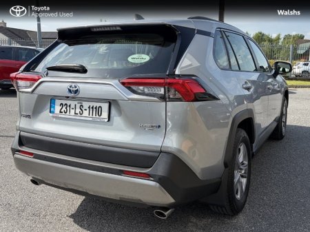 2023 Toyota RAV4 - photo 2
