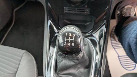 2016 Ford Fiesta - photo 17