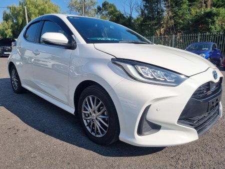 2020 Toyota Yaris - photo 2