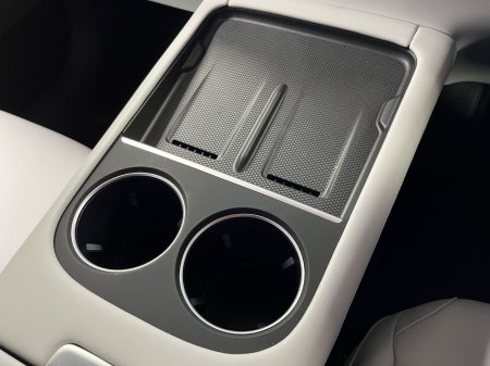 2025 XPeng G6 - photo 12