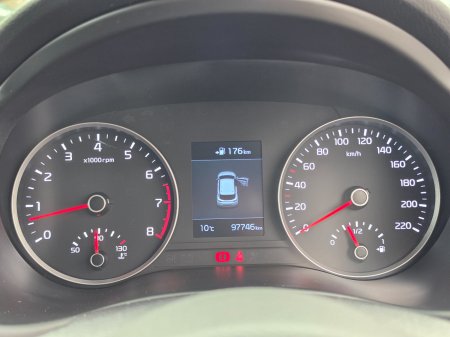 2017 Kia Stonic - photo 20