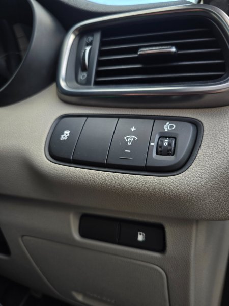 2017 Kia Sorento - photo 19