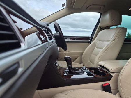 2016 Volkswagen Touareg - photo 34