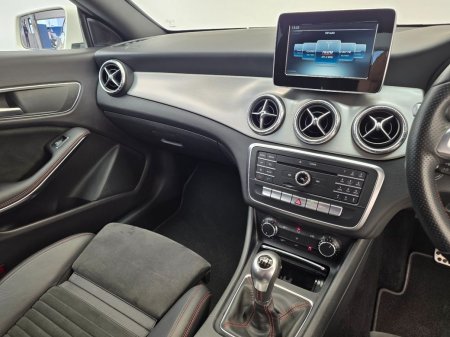 2017 Mercedes-Benz CLA - photo 8