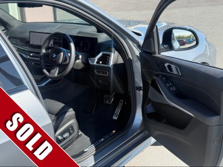 2025 BMW X7 - photo 22