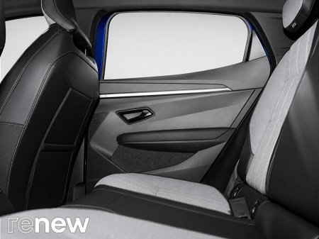 2024 Renault Megane E-Tech - photo 11