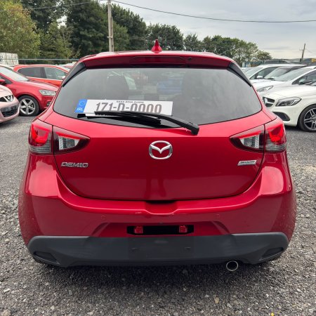 2017 Mazda Demio - photo 8