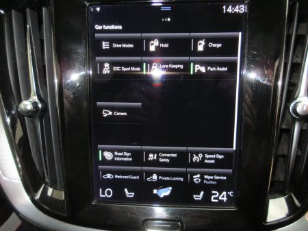 2022 Volvo V60 - photo 18