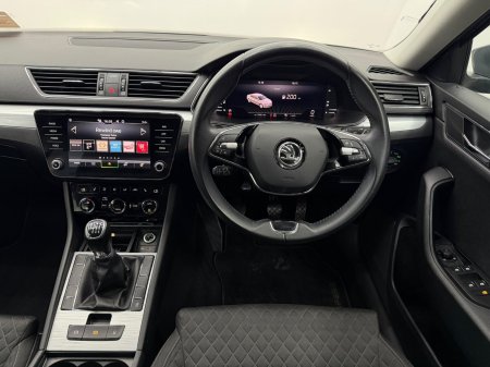 2022 Skoda Superb - photo 10