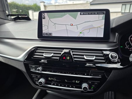 2023 BMW 5-Series - photo 16