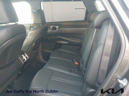 2025 Kia Sorento - photo 10
