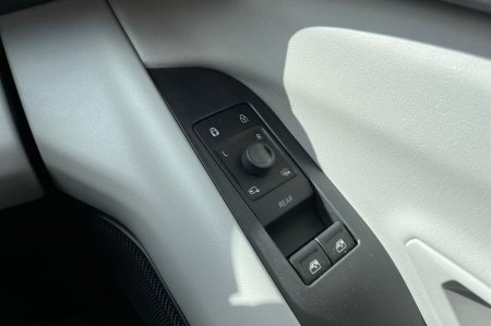 2026 Ford Capri - photo 16