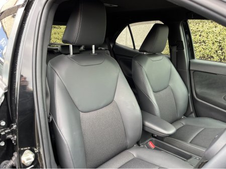 2025 Toyota Yaris Cross - photo 10