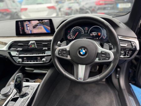 2020 BMW 5-Series - photo 23