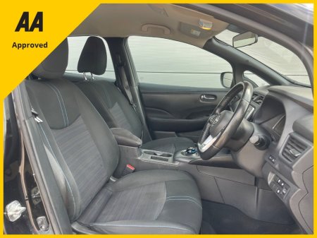 2023 Nissan Leaf - photo 8