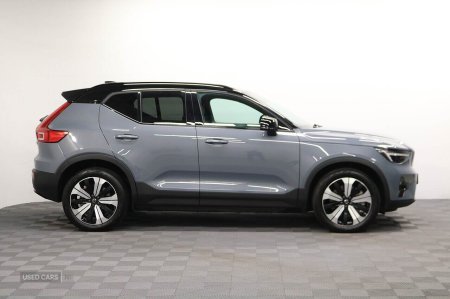 2023 Volvo XC40 - photo 7