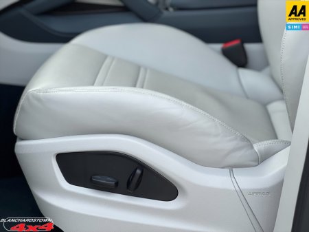 2023 Porsche Cayenne - photo 28
