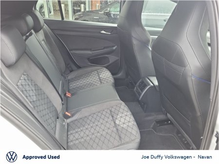 2025 Volkswagen Golf - photo 20