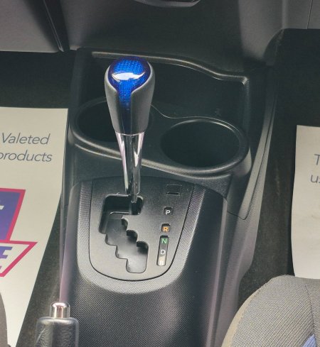 2017 Toyota Aqua - photo 16