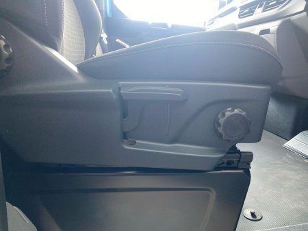 2026 Ford Transit Custom - photo 20