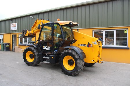 0 JCB  - photo 2
