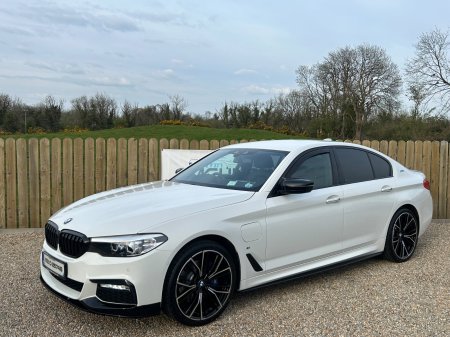 2017 BMW 5-Series - photo 6