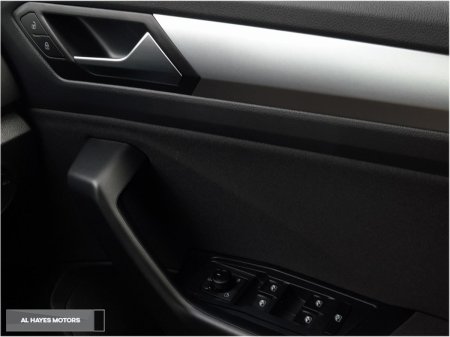 2025 Volkswagen T-Roc - photo 25
