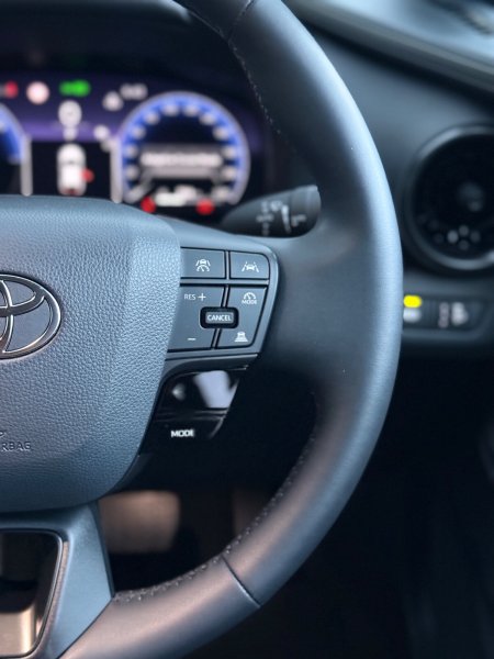 2025 Toyota C-HR - photo 19