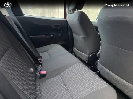 2013 Toyota Yaris - photo 13