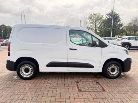 2023 Fiat Doblo - photo 8