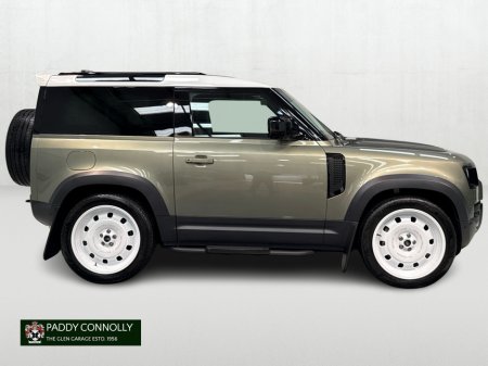 2025 Land Rover Defender - photo 3