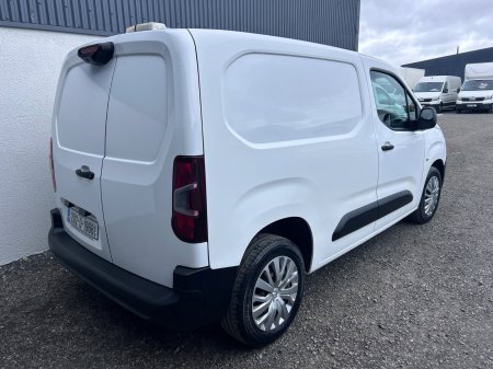 2020 Peugeot Partner - photo 4