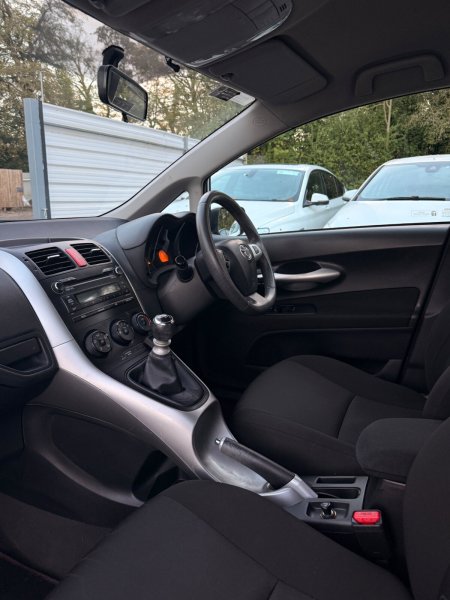 2012 Toyota Auris - photo 33