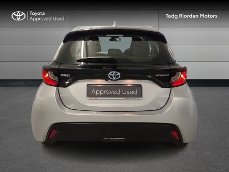 2023 Toyota Yaris - photo 4