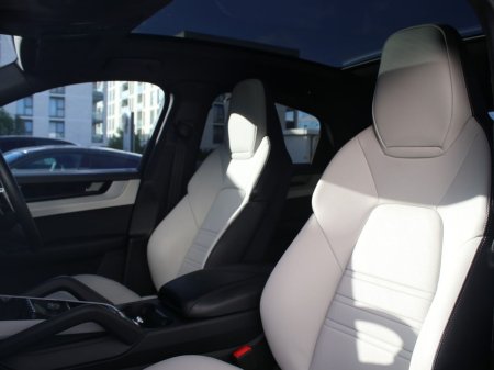 2025 Porsche Cayenne - photo 5