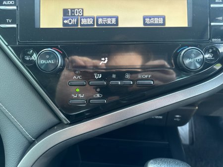 2019 Toyota Camry - photo 19
