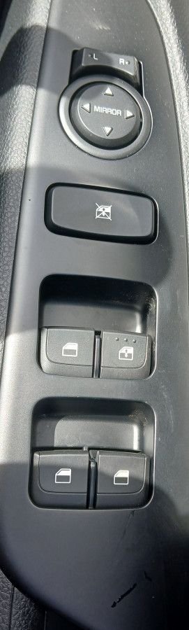 2026 Kia Stonic - photo 10