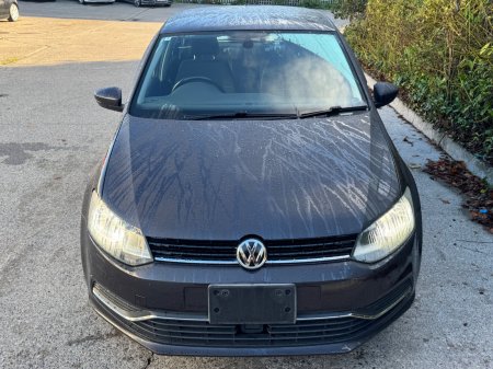 2015 Volkswagen Polo - photo 2