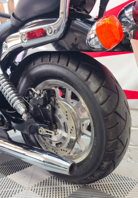 2010 Triumph Bonneville - photo 41
