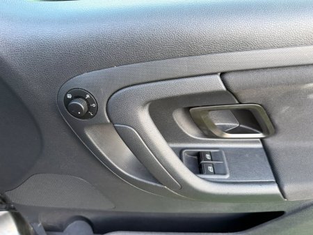 2011 Skoda Fabia - photo 17