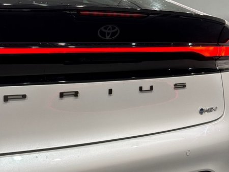 2024 Toyota Prius - photo 10
