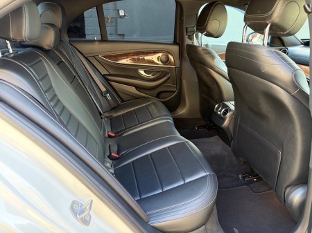 2017 Mercedes-Benz E-Class - photo 10